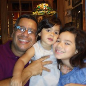 Meet your Posher, Efrain